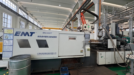 İyi bir fiyat. Küçük hassas parçalar ve büyük yapısal bileşenler için 3000kN esnek magnezyum alaşımı mat dökme makinesi çevrimiçi
